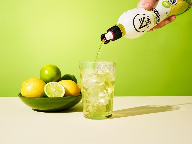 Energizer - Lemon/Lime - 12 bottles image number 2